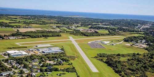 Newport State Airport (UUU) - Middletown, RI